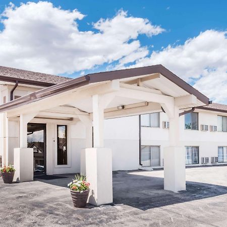 מלון Super 8 By Wyndham Belle Fourche Sd מראה חיצוני תמונה