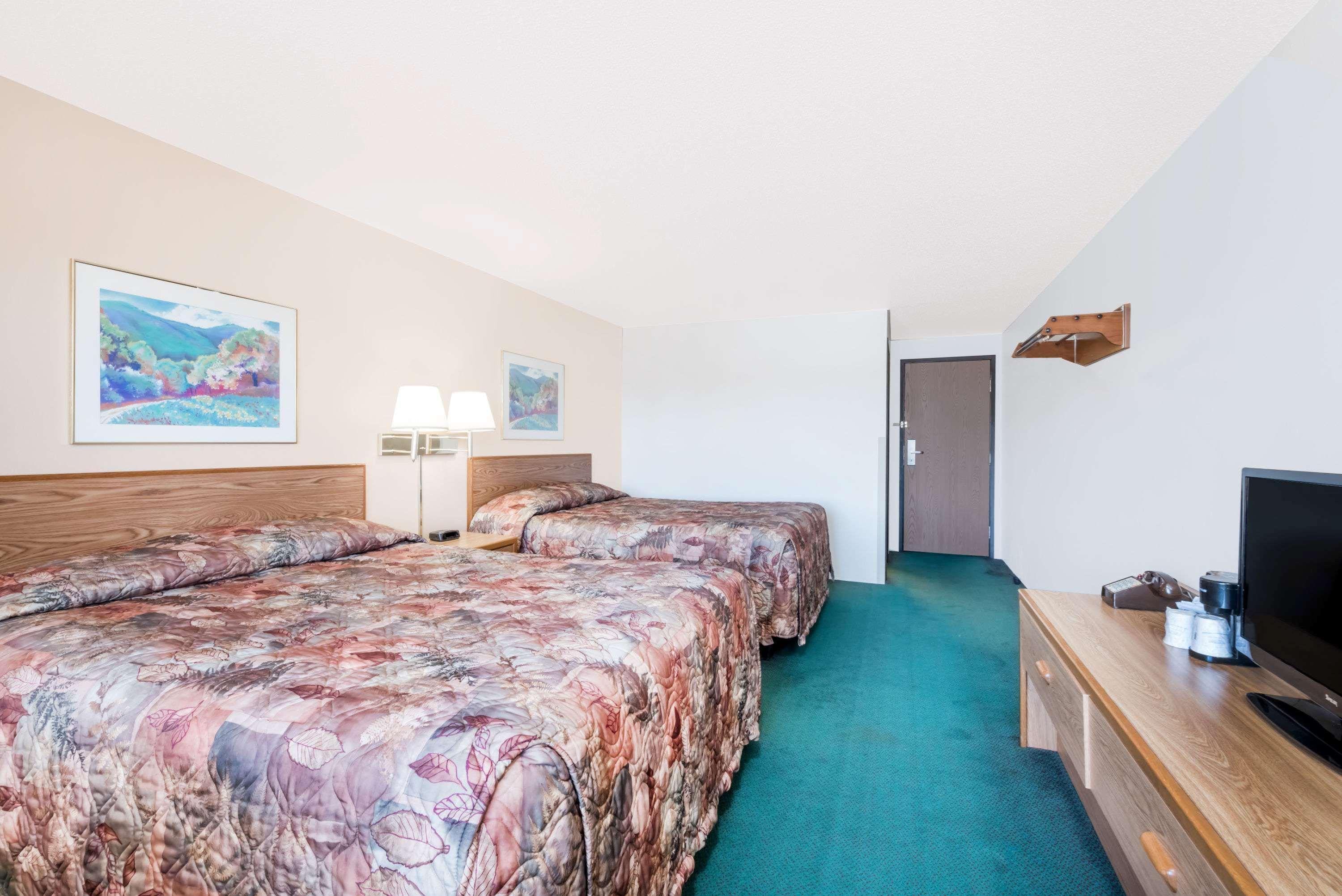 מלון Super 8 By Wyndham Belle Fourche Sd מראה חיצוני תמונה