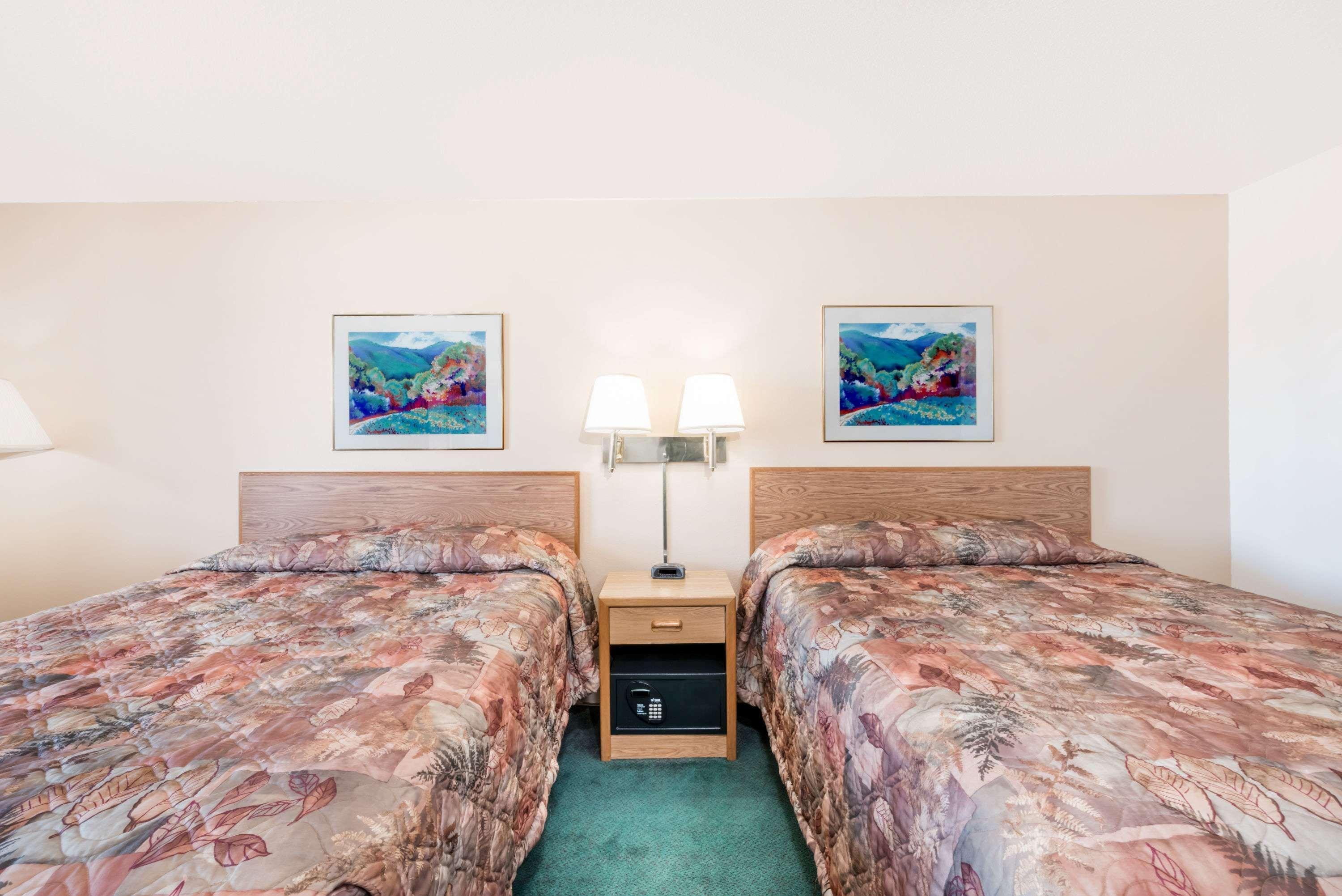מלון Super 8 By Wyndham Belle Fourche Sd מראה חיצוני תמונה